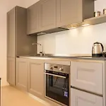 Luxury Saint Mary Apartment